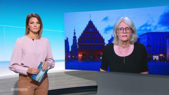 Reporterin Martina Rathke im Gespräch. © Screenshot 