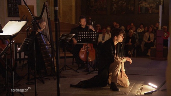 Countertenor Jakub Józef Orliński beim Usedomer Musikfestival. © Screenshot 