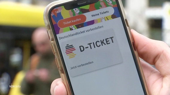 Das Deutschlandticket, geöffnet auf einem Smartphone. © Screenshot 