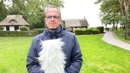 Stefan Kreibohm moderiert das Wetter von der Insel Hiddensee. © Screenshot 