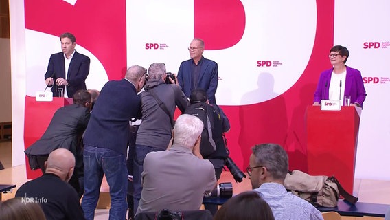 Der designierte SPD-Generalsekretär Matthias Miersch bei einer Pressekonferenz, neben ihm Saskia Esken. © Screenshot 