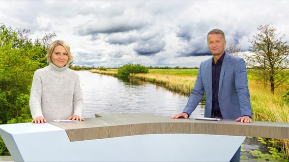 Moderatoren-Duo Marie-Luise Bram und Gerrit Derkowski © Screenshot 