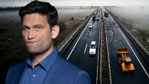 Kaputte Autobahn. Daneben Christian Ehring. (extra 3 vom 17.10.2024 im Ersten) © NDR 