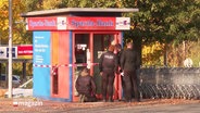 An diesem Geldautomaten wurden die beiden Personen beim Befüllen des Automaten verletzt. © TVnewsKontor Foto: TVnewsKontor