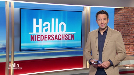 Jan Starkebaum moderiert Hallo Niedersachsen. © Screenshot 