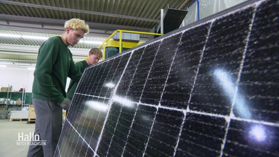 Beim Braunschweiger Start-up Circular Silicon wird eine alte Solaranlage recycelt. © Screenshot 