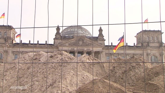 Das Reichstagsgebäude in Berlin. © Screenshot 