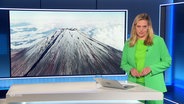 Juliane Möcklinghoff moderiert NDR Info um 16 Uhr. © Screenshot 