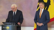 Bundespräsident Steinmeier verliest die Entlassungsschrift für Finanzminister Lindner. © Screenshot 