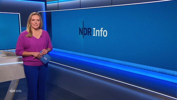 Juliane Möcklinghof moderiert NDR Info um 17:00 Uhr. © Screenshot 