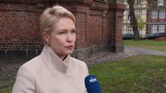 Ministerpräsidentin Manuela Schwesig im Interview. © Screenshot 