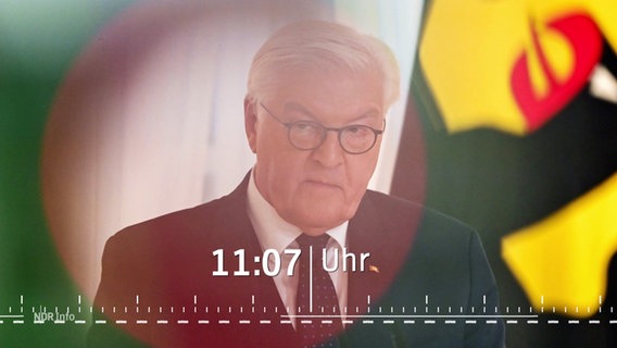 Bundespräsident Frank Walter Steinmeier mit einer digitalen Zeitangabe 11:07 Uhr. © Screenshot 