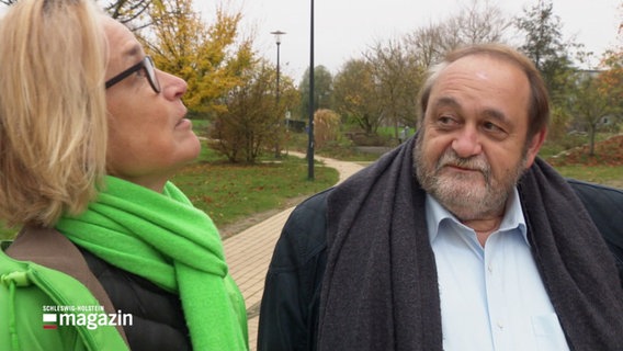 Der Präsident der Uni Flensburg Werner Reinhart und seine designierte Nachfolgerin Christiane Hipp. © Screenshot 