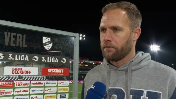 Trainer Daniel Brinkmann im Interview. © Screenshot 