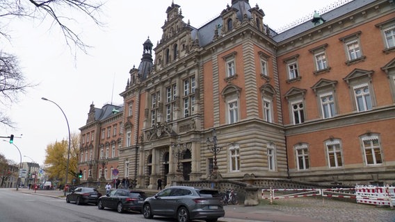 Das Strafjustiz Gebäude in Hamburg. © Screenshot 