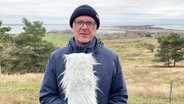 Stefan Kreibohm moderiert das Wetter von der Insel Hiddensee. © Screenshot 