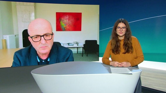 Interview mit Franziska Amler und Soziologen Berthold Vogel, Professor am Forschungsinstitut Gesellschaftlicher Zusammenhalt an der Universität Göttingen. © Screenshot 