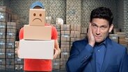 "Black Friday und Weihnachten: Horror für Paketboten" - Ein schlecht gelaunter Paketbote mit ganz vielen Paketen. Daneben Christian Ehring. (extra 3 vom 05.12.2024 im Ersten) © NDR 