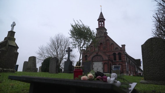 Eine Kirche in der Ortschaft "Süden". © Screenshot 