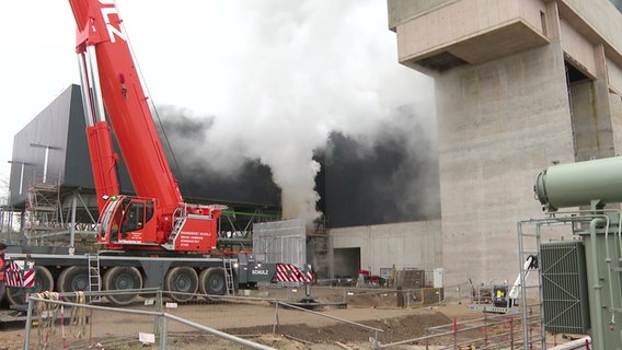 Eine Müllverbrennungsanlage. © Screenshot 