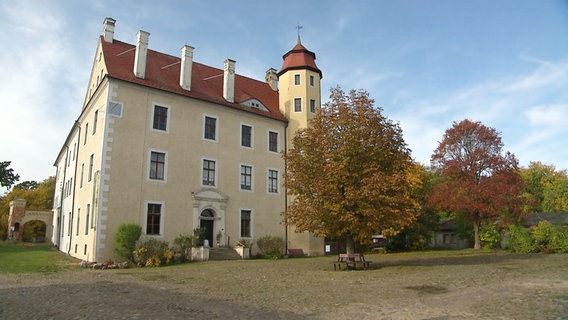 Das Schloss in Penkun von außen. © Screenshot 