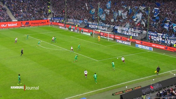 Ein Fußballspiel. © Screenshot 