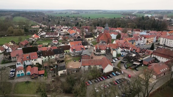 Die Stadt Stavenhagen aus der Luft. © Screenshot 