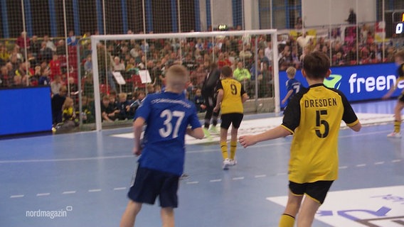 D-Jugend Fußballspiel Neubrandenburg gegen Dresden © Screenshot 