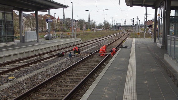 Bauarbeiten auf dem Bahnhof Neubrandenburg © Screenshot 