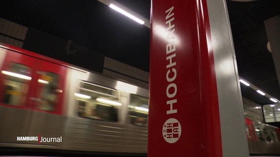 Eine Hochbahn-Säule an einer Hamburger U-Bahn-Station. © Screenshot 