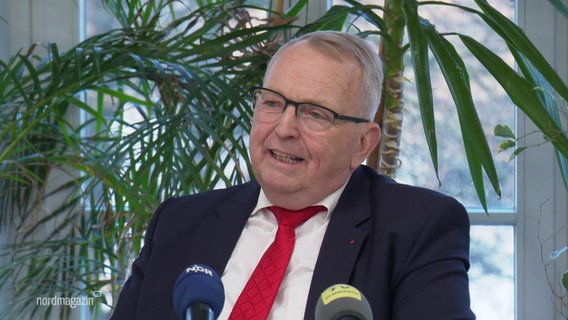 Till Backhaus (SPD), Landwirtschaftsminister von Mecklenburg-Vorpommern. © Screenshot 