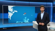 Daniel Anibal Bröckerhoff moderiert NDR Info um 21:45 Uhr. © Screenshot 