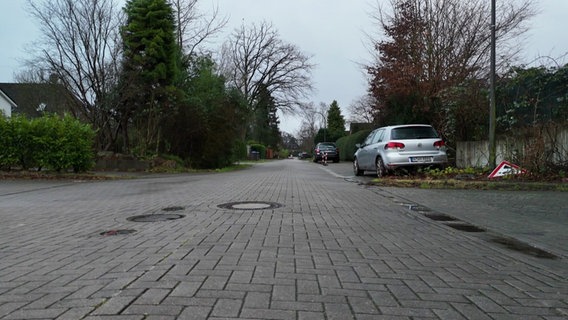 Der Rugenbergener Weg in Hamburg-Schnelsen. © Screenshot 