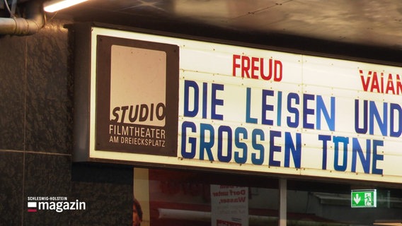 Der Eingang des Studio-Filmtheaters in Kiel. © Screenshot 