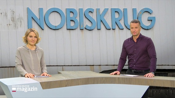 Moderatorin Marie-Luise Bram und Moderator Gerrit Derkowski im Studio © Screenshot 