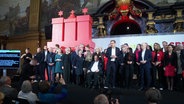 SPD-Fraktionschef Dirk Kienscherf begrüßt die Gäste beim Neujahrsempfang der SPD-Fraktion im Hamburger Rathaus. © Screenshot 