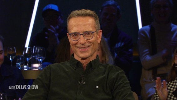 Diabetologe, Internist und Ernährungs-Doc Dr. Matthias Riedl zu Gast in der NDR Talk Show © Screenshot 