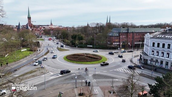 Der Kreisverkehr, Lindenteller, in Lübeck. © Screenshot 