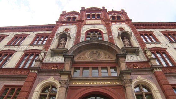 Hauptgebäude der Universität Rostock. © Screenshot 