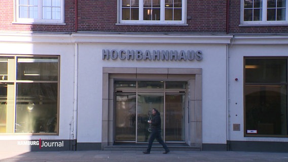 Die Front des Hochbahnhauses in Hamburg. © Screenshot 