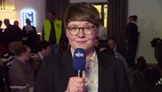 Reporterin Jette Studier berichtet von der Wahlparty der CDU in Mecklenburg-Vorpommern. © Screenshot 