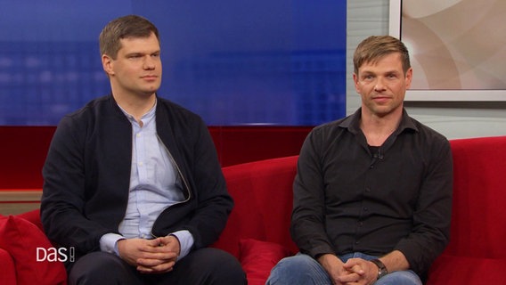 Steffen Dobbert und Ulrich Thiele zu Gast auf dem Roten Sofa © Screenshot 