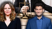 Sarah Bosetti und Christian Ehring. Dazwischen eine Waage, als Symbol für Ausgewogenheit und Gerechtigkeit. Thema: Demokratie braucht Kompromisse! (extra 3 vom 27.02.2025 im Ersten) © NDR 