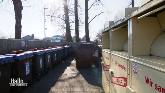 Verschiedene Müllcontainer. © Screenshot 