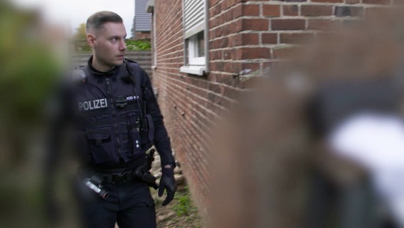 Polizist im Einsatz © Screenshot 