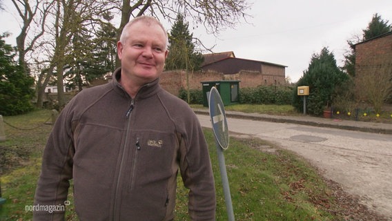 Lutz Weißenbacher aus dem Dorf Gnevezin. © Screenshot 