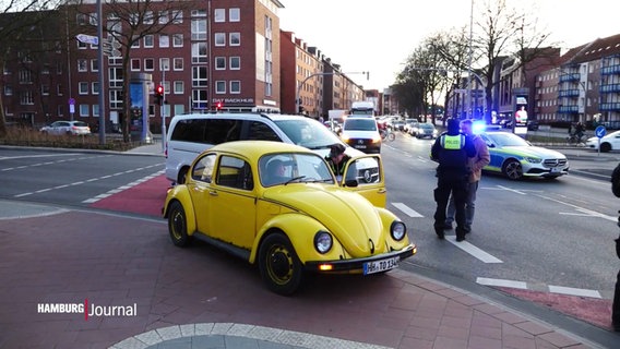 Die Polizei bei einem Einsatz. © Screenshot 