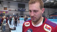 HSVH-Kapitän Niklas Weller im Interview nach dem Sieg gegen Melsungen. © Screenshot 