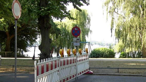 Road closure for the expansion of the Alster bicycle road  