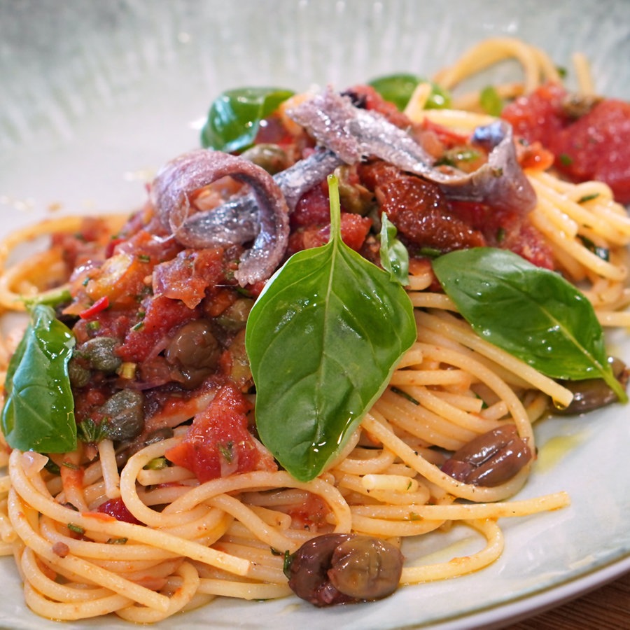 Spaghetti alla puttanesca  - Ratgeber - Kochen - Rezepte
